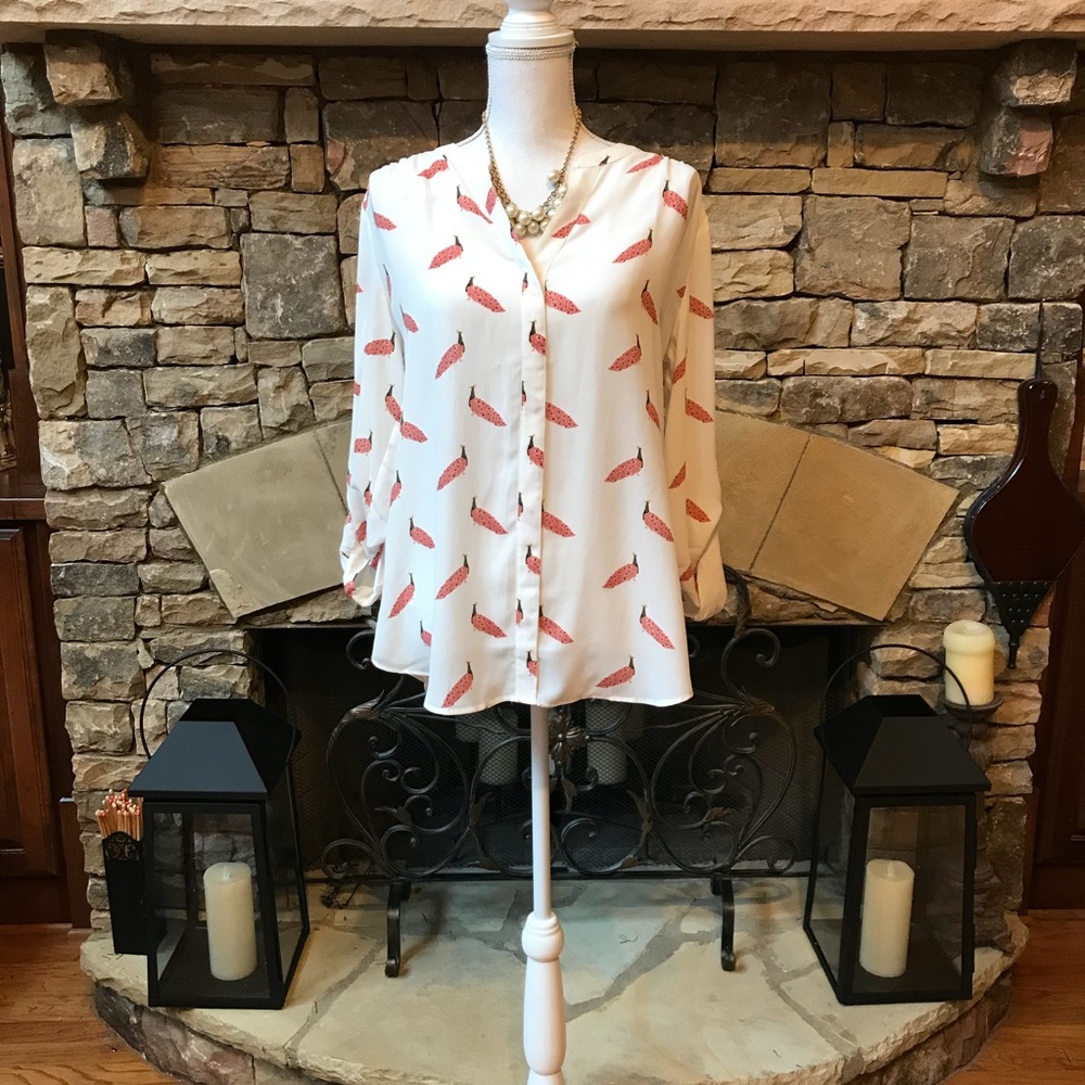 NWOT Loft Peacock Print Cream Blouse Medium - Picture 1 of 6